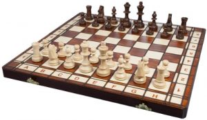 Holz-Schachspiel Castilla, 42 x 42 cm