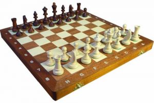 Schachspiel Staunton 35 x 35 cm
