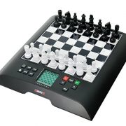 Millennium-Schachcomputer-ChessGenius-0-0
